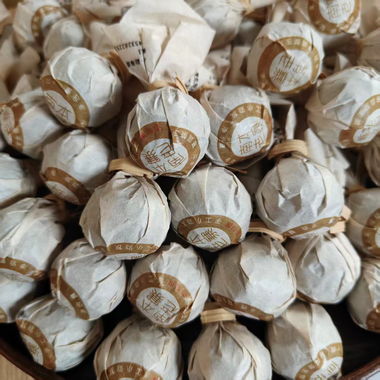 【南本老寨龙珠】2021年8g*30颗 勐宋古树头春普洱茶生茶