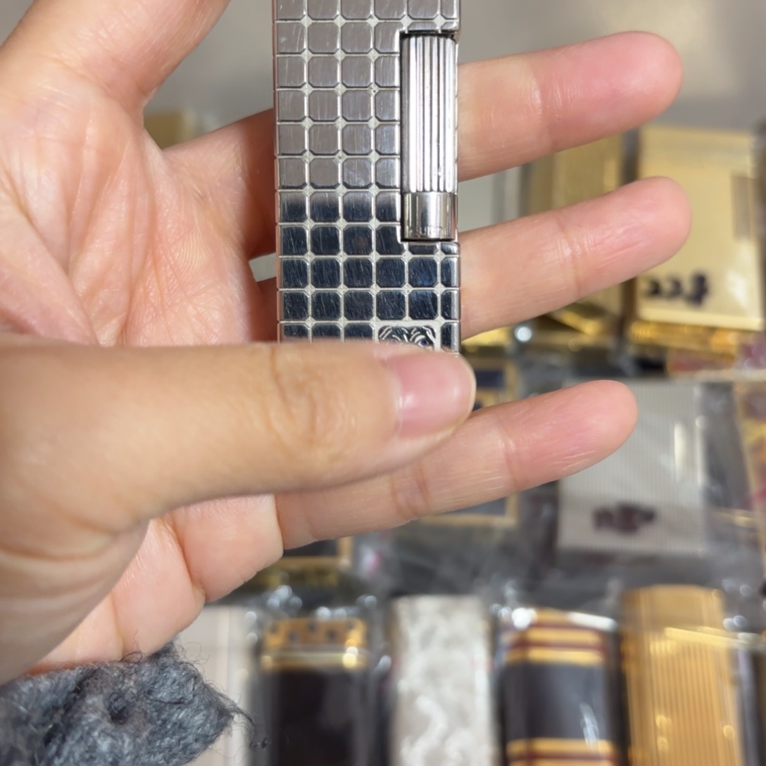 都登卡中古打火机