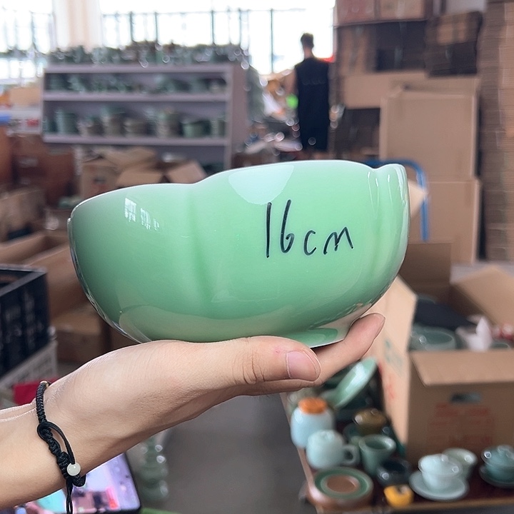 龙泉云间青瓷小米茶器