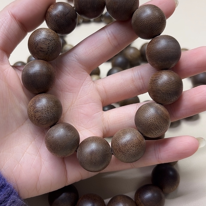 我***沉香手串沉香手串18