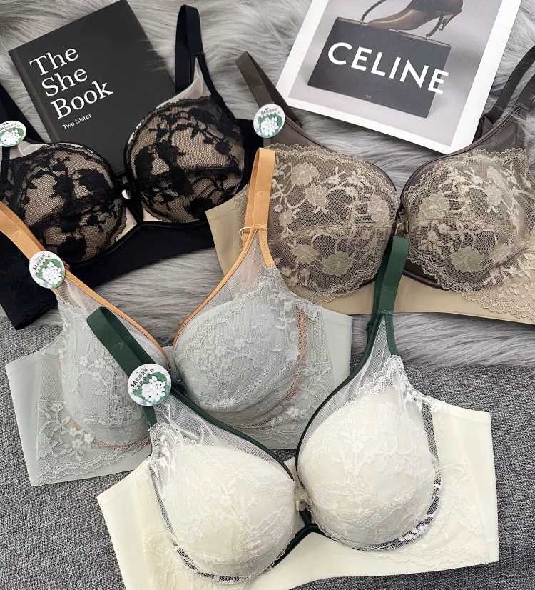 维幂超聚拢防下垂收副乳小胸显大桑蚕丝调整型蕾丝内衣软支撑文胸
