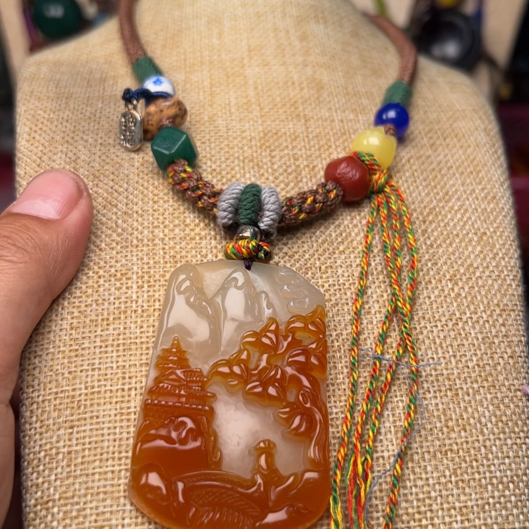 玛瑙/玉髓颈饰未镶嵌