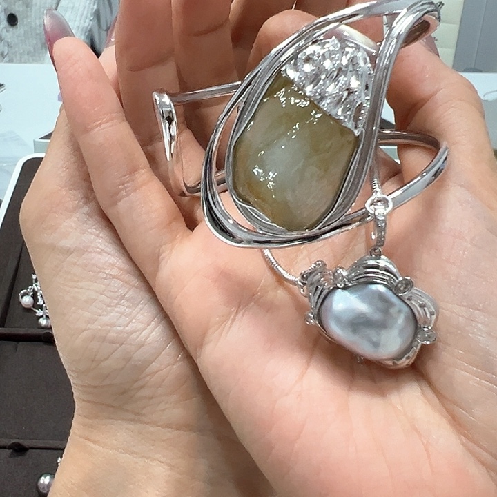 颈饰银S925镶嵌海水珍珠依***✨