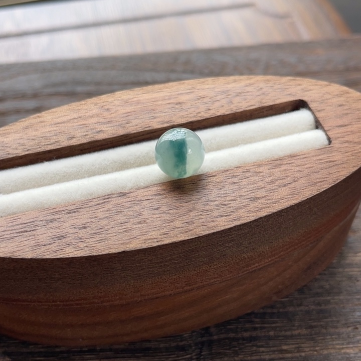 未镶嵌定制翡翠天*特色飘蓝花圆珠卡10定制打孔不退不换