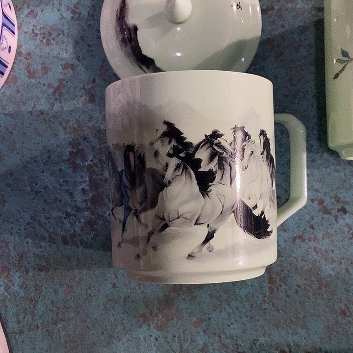 摆件陶绿稀土马到成功办公杯