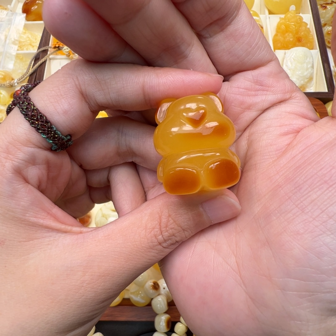 琥珀未镶嵌裸石蜜蜡