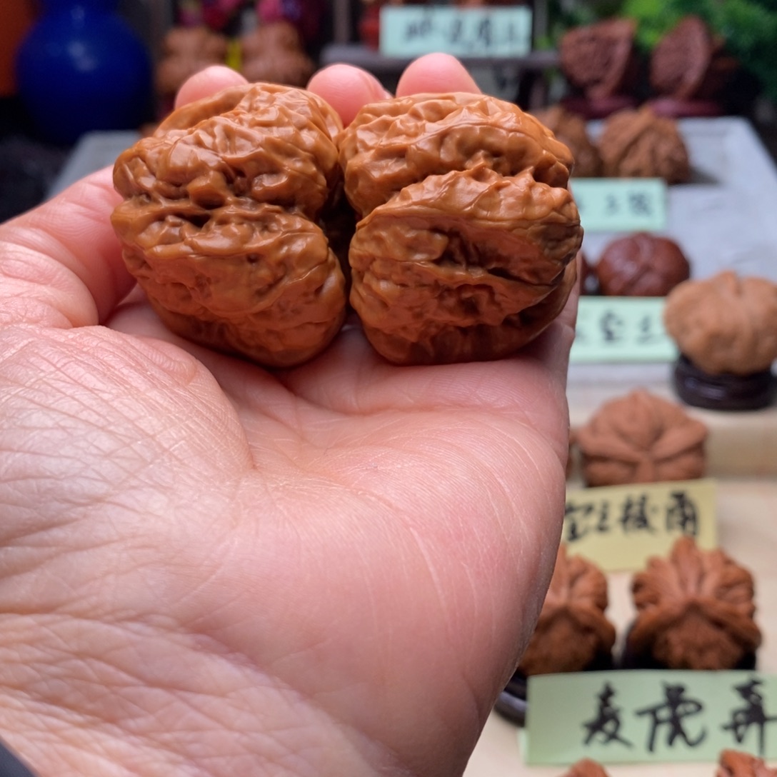 我***毛把件文玩核桃蛤蟆头