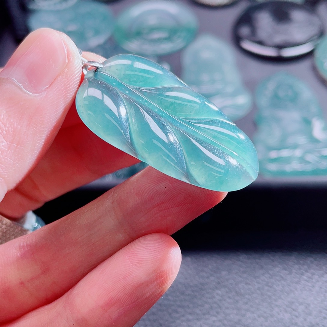 翡翠颈饰未镶嵌858689589