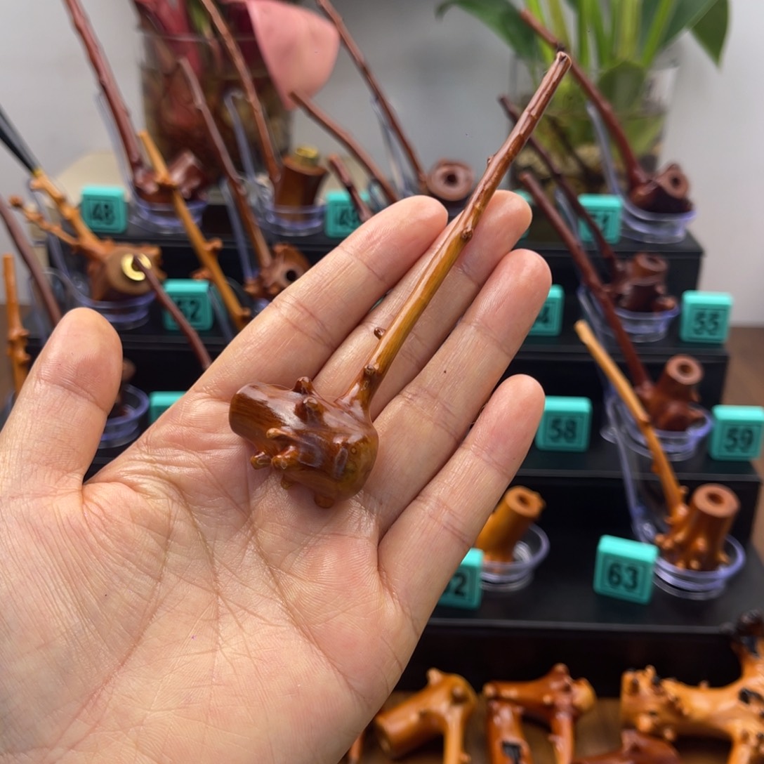 从***记贵州檬子木烟斗一物一拍