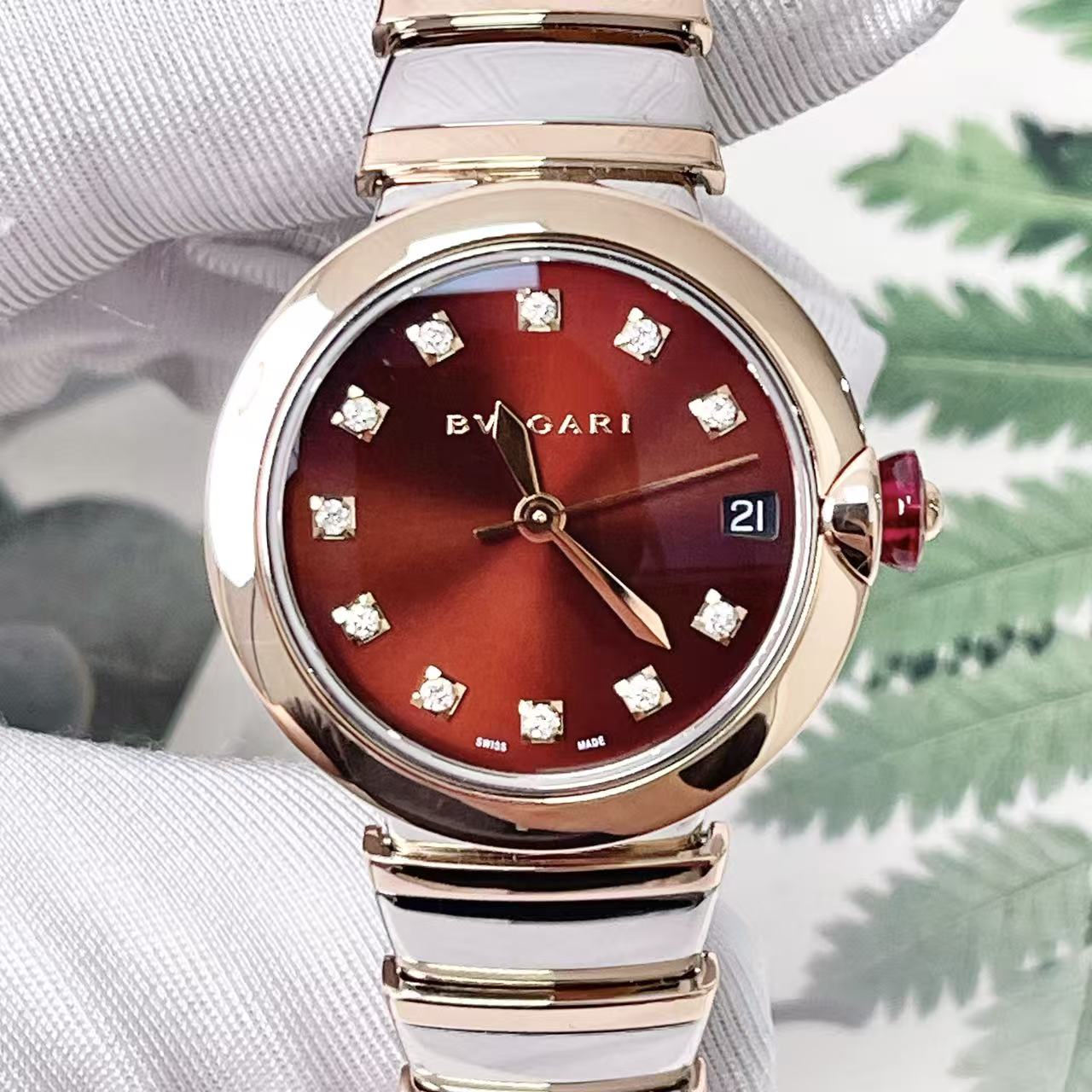 95新 BVLGARI/宝格丽 LVCEA系列102689 LU33C11SPGSPGD/11腕表