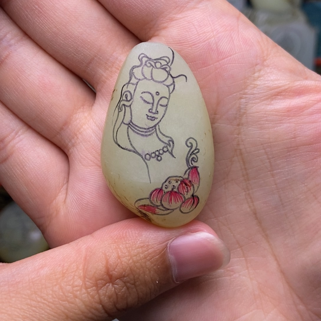 未镶嵌吊坠定制和田玉