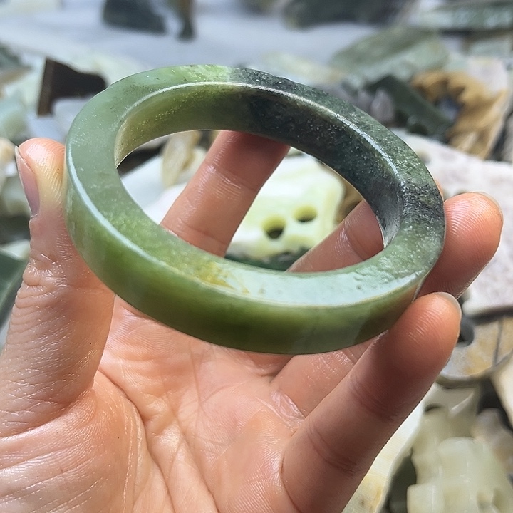 未镶嵌和田玉（糖玉）珠宝奇石