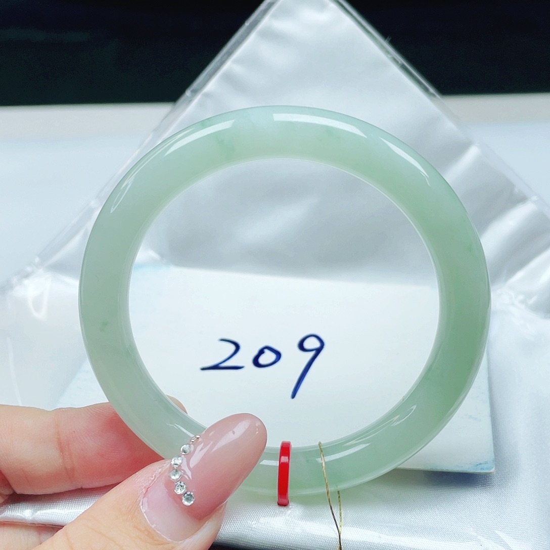 翡翠未镶嵌手镯 圆条53+