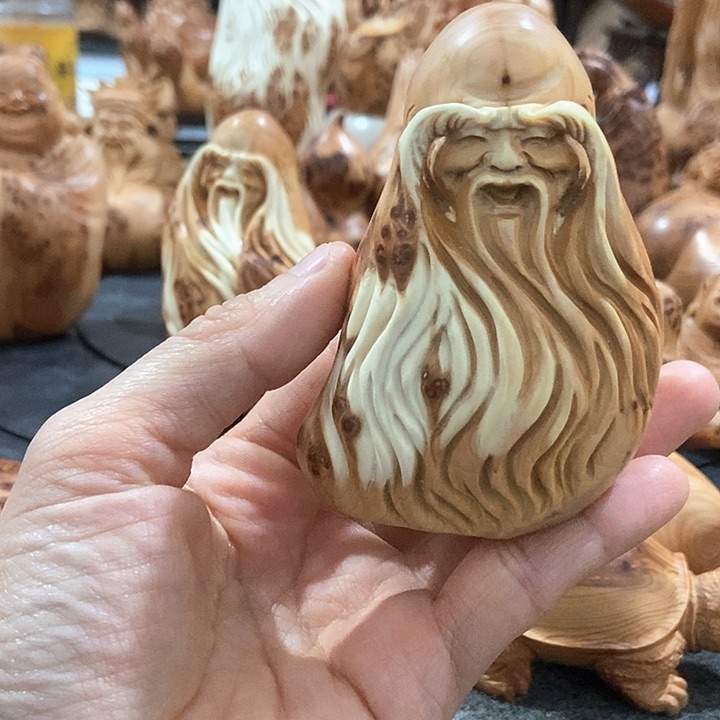 柏木（崖柏）留疤寿星