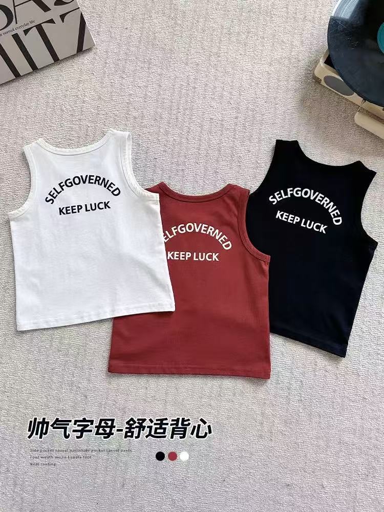 子航同款 夏季新款儿童复古字母无袖运动背心xs7172