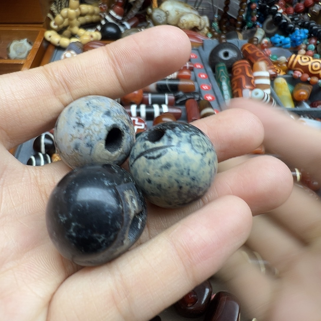 冲***号玛瑙/玉髓未镶嵌珠宝半成品