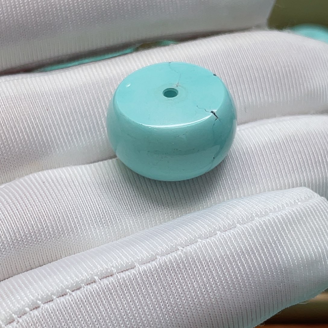 绿松石颈饰未镶嵌铁****计