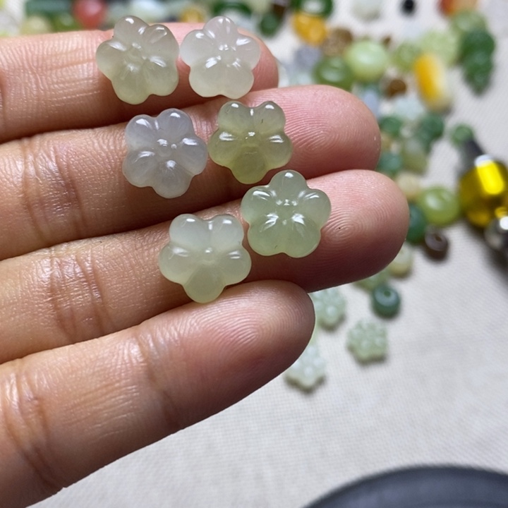 和田玉（糖玉）配件未镶嵌