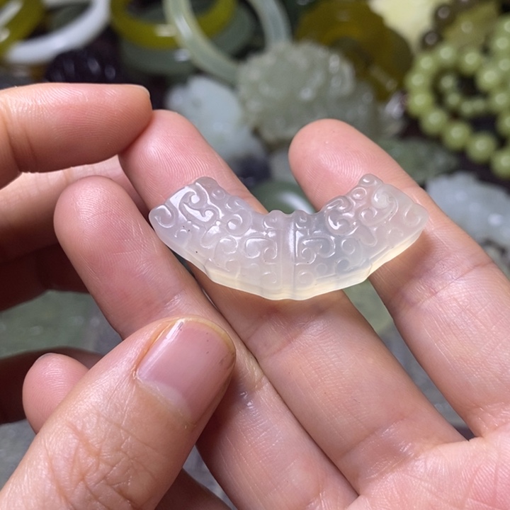 岫玉岫玉挂件未镶嵌