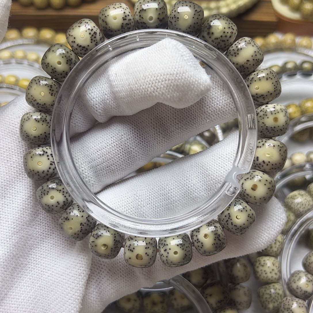 星月菩提手串O****e星月菩提