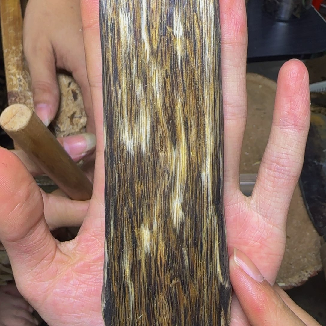 沉香金莎叶牌子发一份