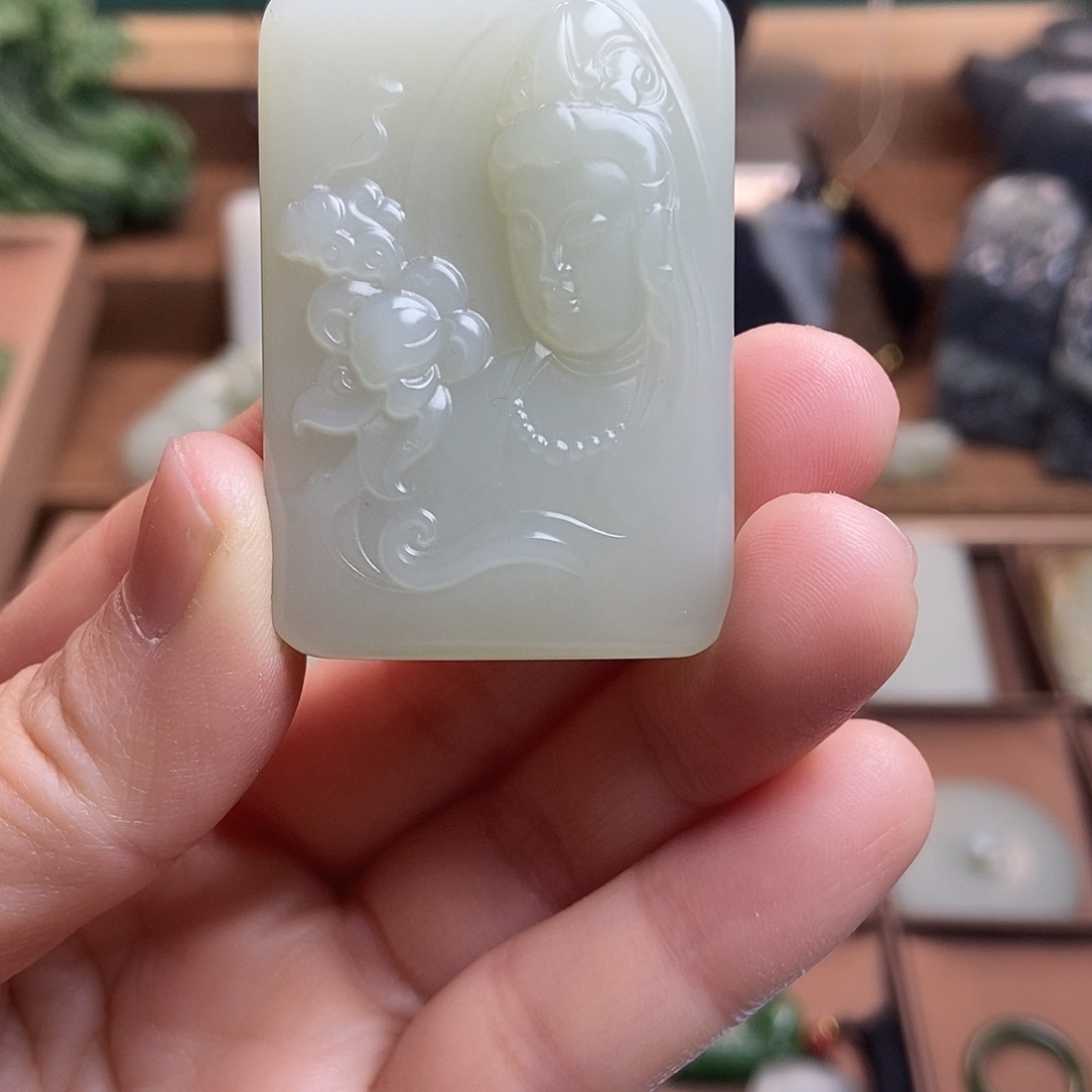 和田玉（糖玉）颈饰未镶嵌