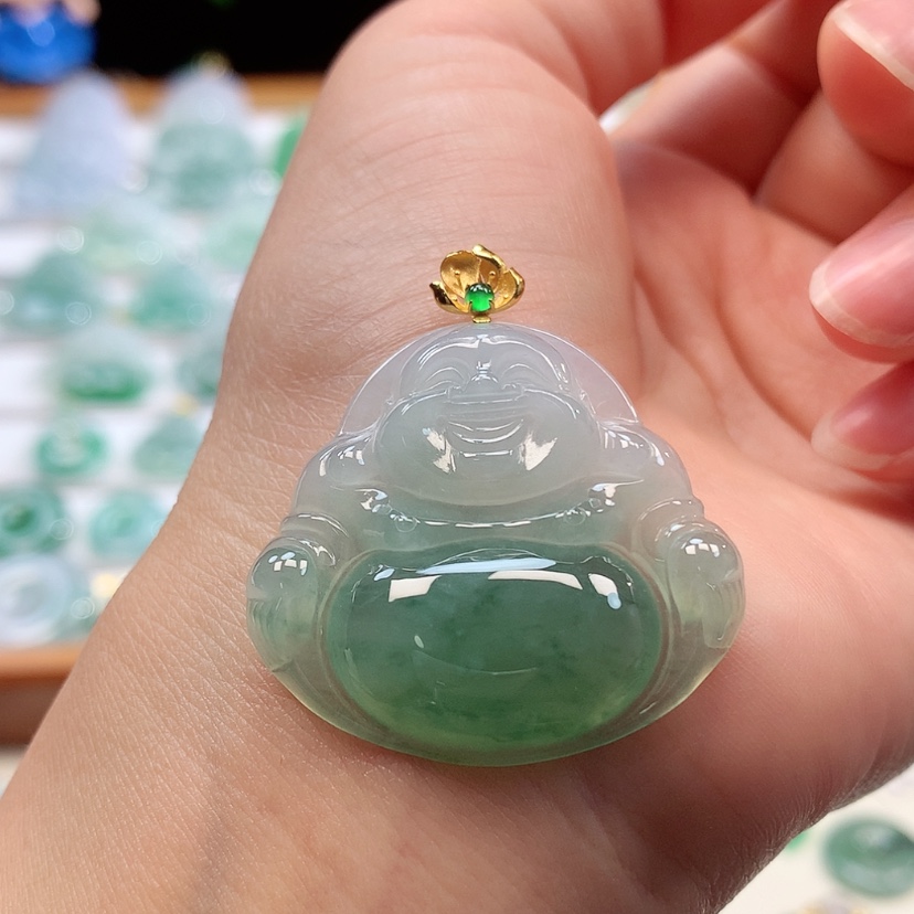 【闪购商品】翡翠18K金镶嵌吊坠(赠链)