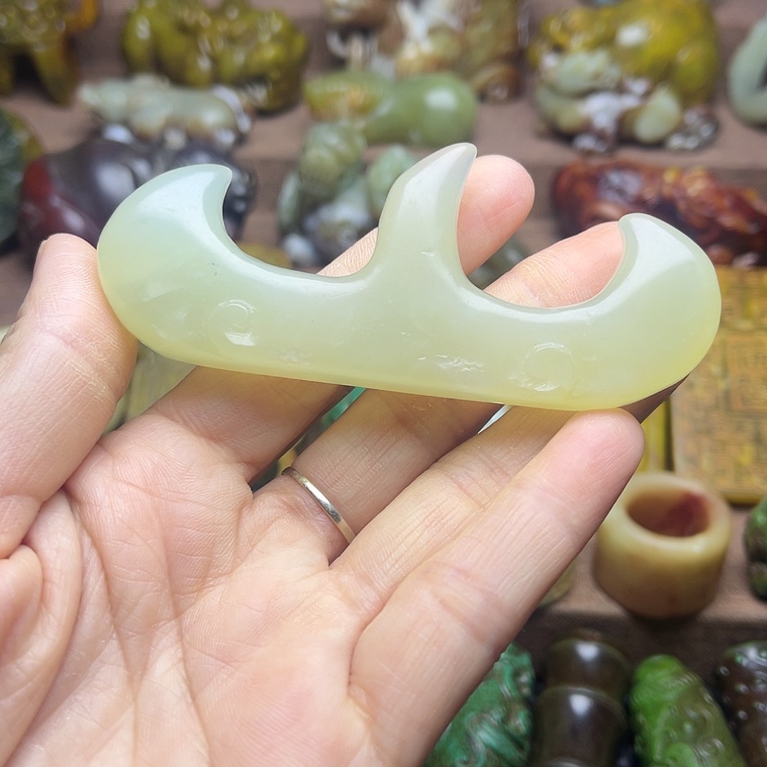 白玉菩提吊坠112。。