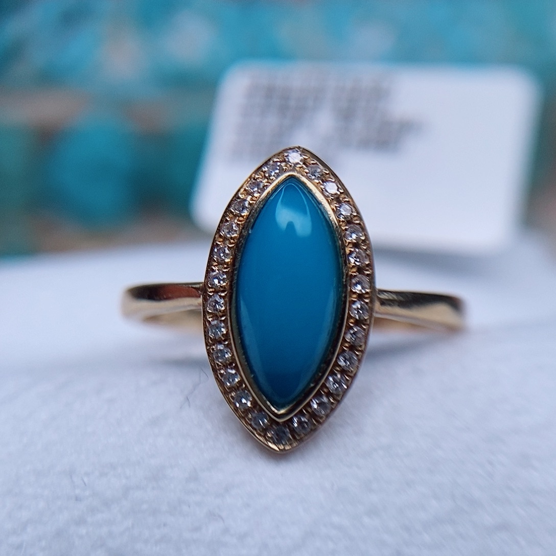 绿松石戒指18K金镶嵌