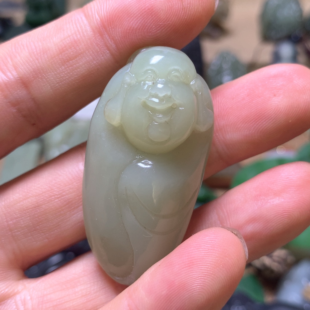 和田玉颈饰未镶嵌