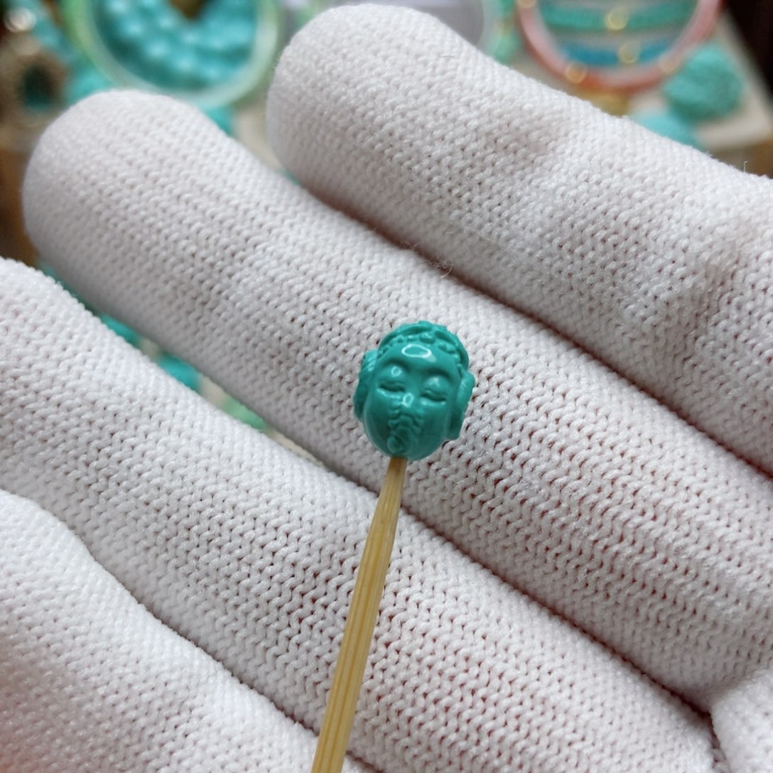 绿松石珠子未镶嵌