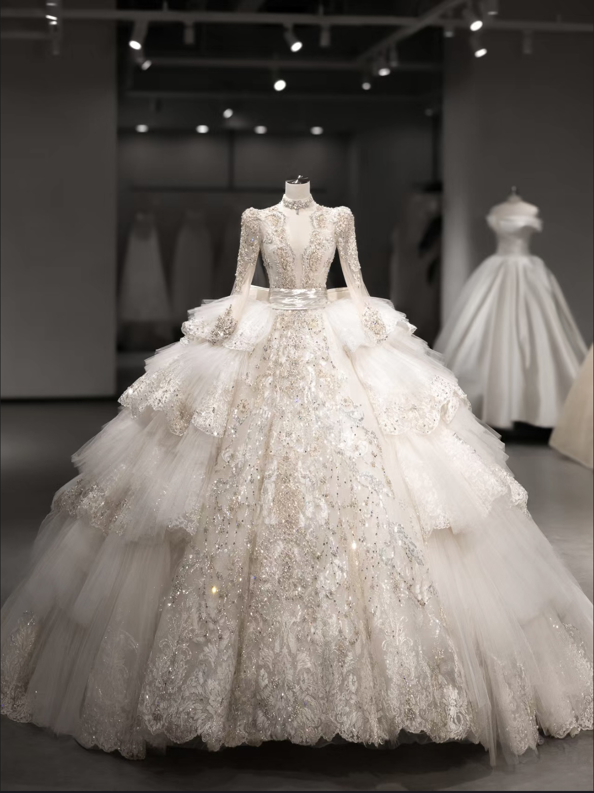 高端婚纱礼服馆撤店样衣处理(默认微瑕婚纱2025新款气质高端婚纱