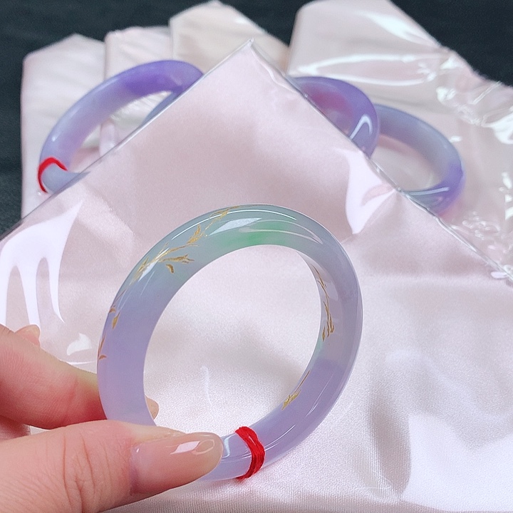 未镶嵌手镯翡翠87888xcvvb