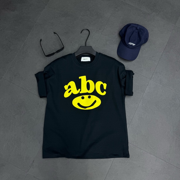 卡通黄色笑脸大板（衣长72cm）T恤1561