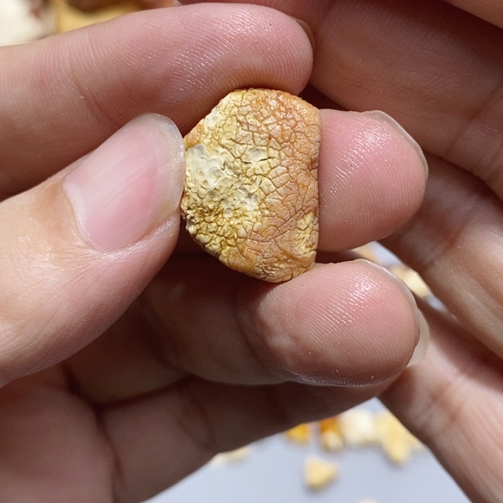 岩***子定制琥珀蜜蜡原石定制