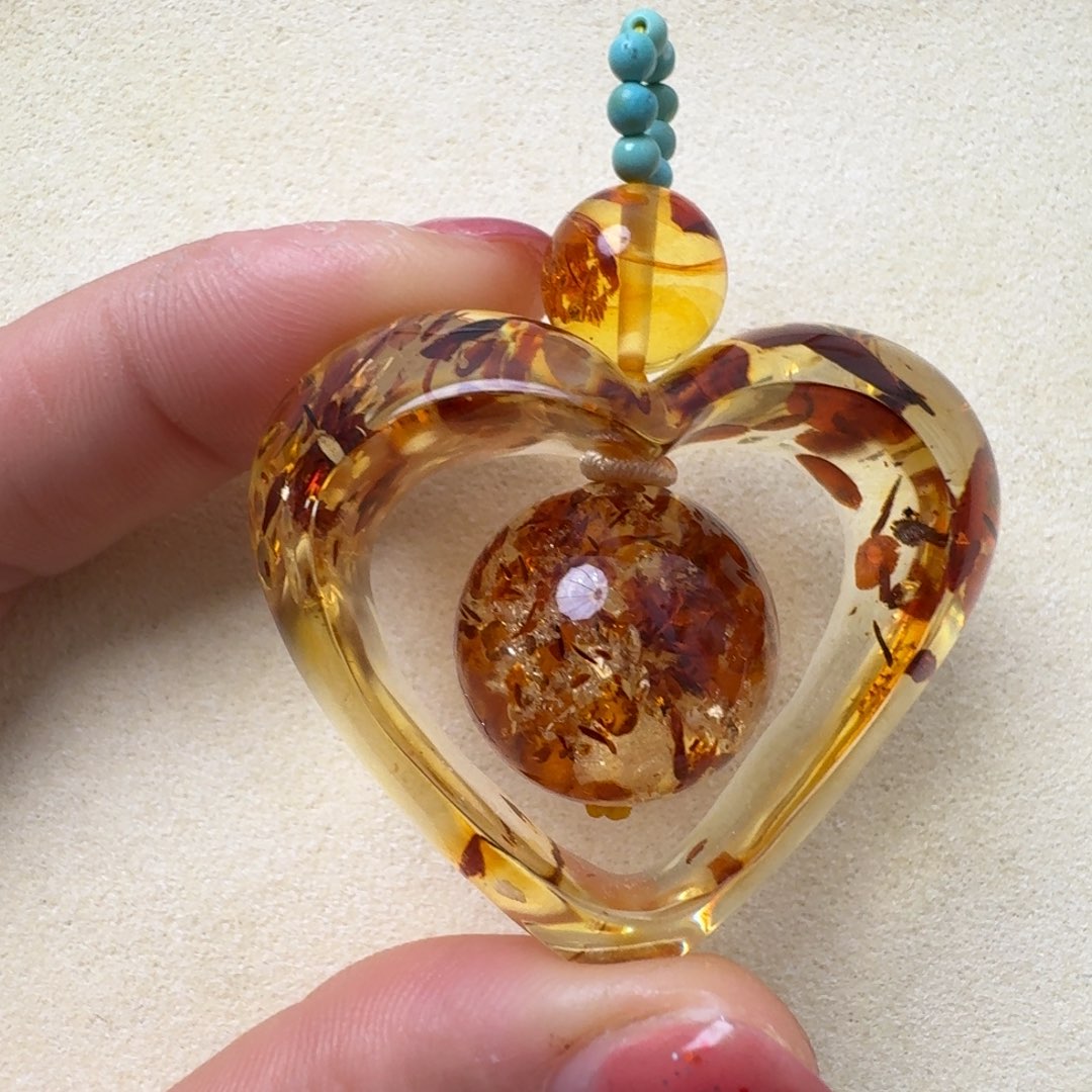 蜜蜡吊坠(不含链)未镶嵌