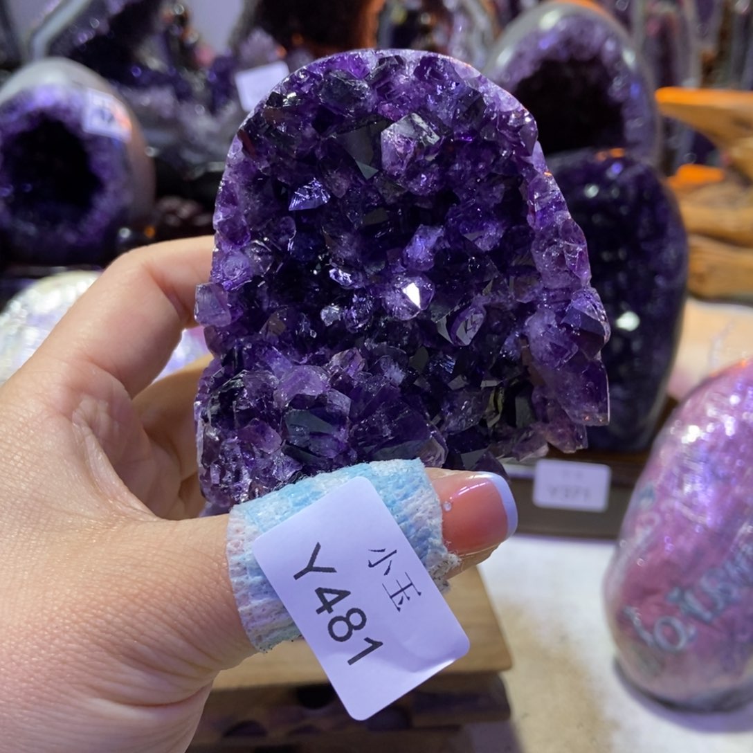 水晶摆件未镶嵌摆件