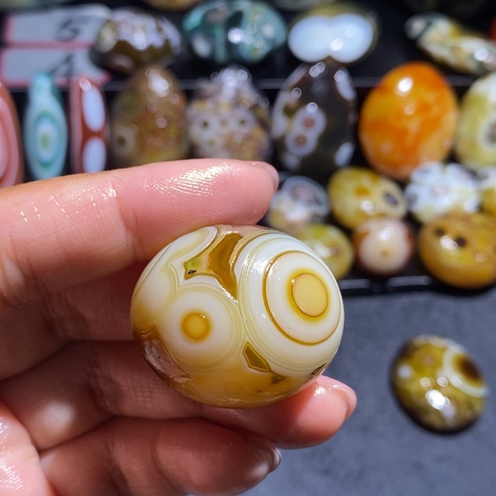 玛瑙/玉髓未镶嵌吊坠(不含链)110