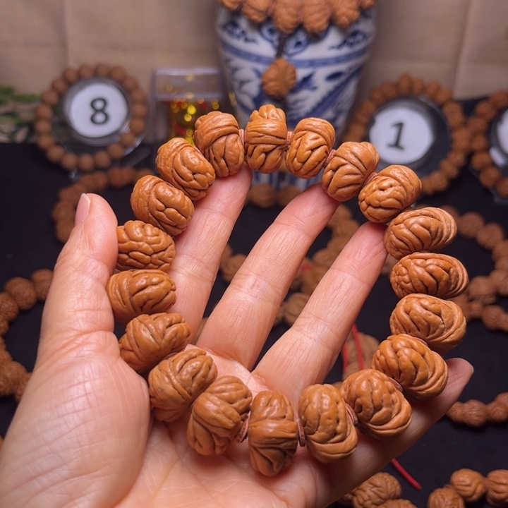 ****.吊坠桃核秦岭桃核手串