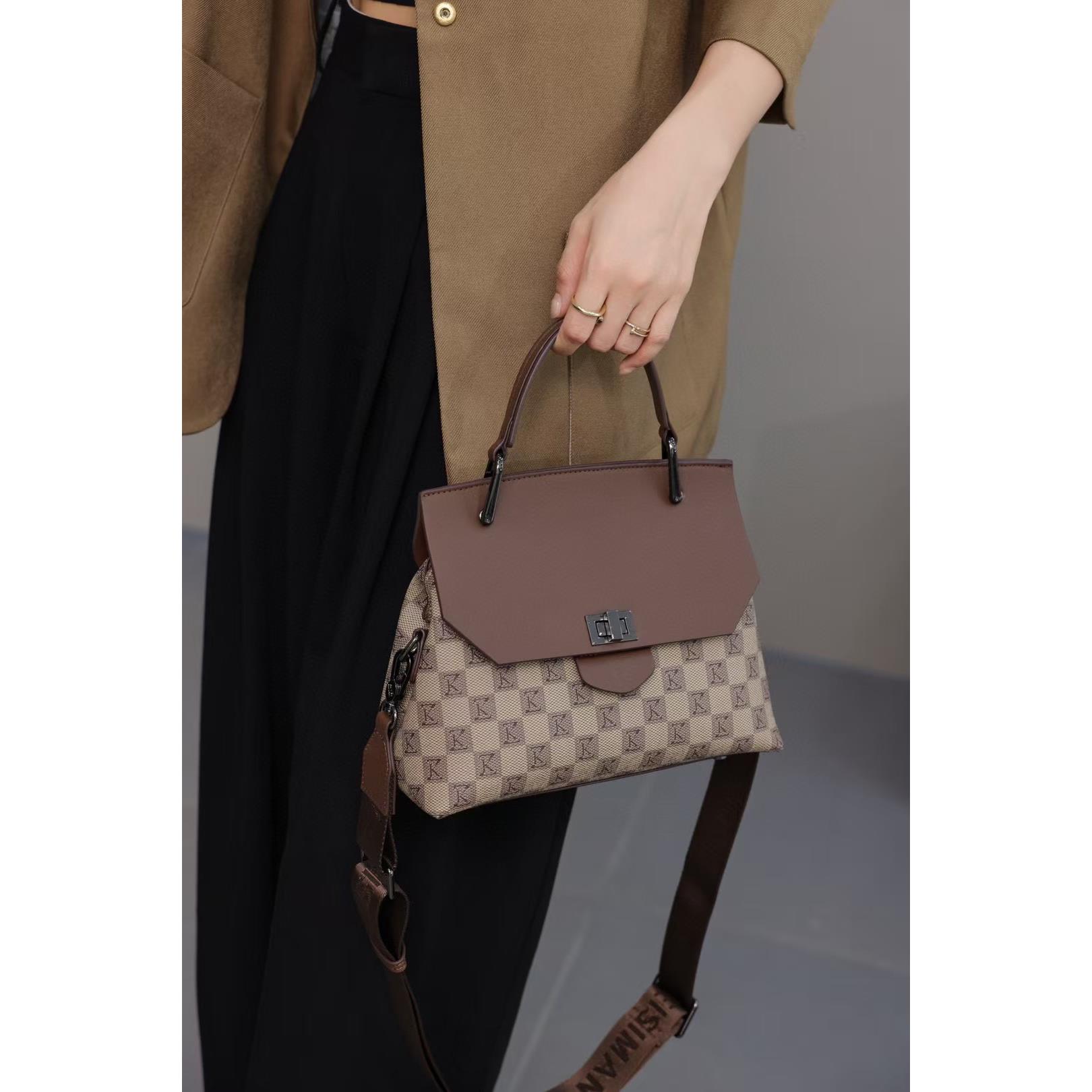 艾薇思曼女包新款高级感单肩斜挎包休闲百搭老花包上班包包便携包