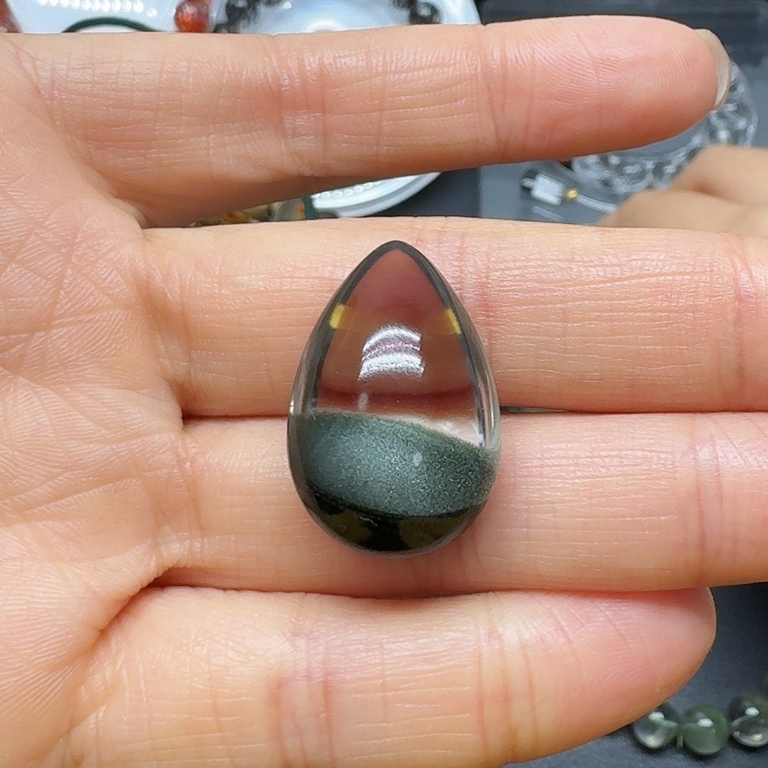 吊坠(赠链)未镶嵌水晶