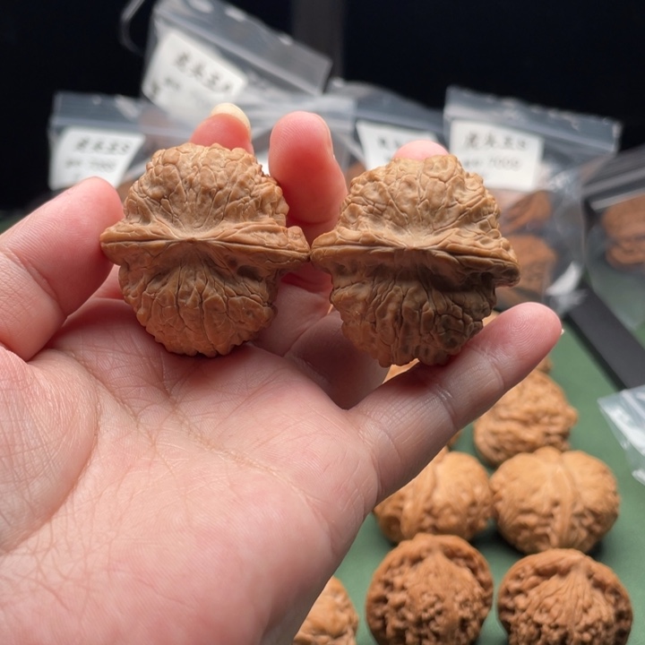 奕***成文玩核桃把件文玩核桃5026