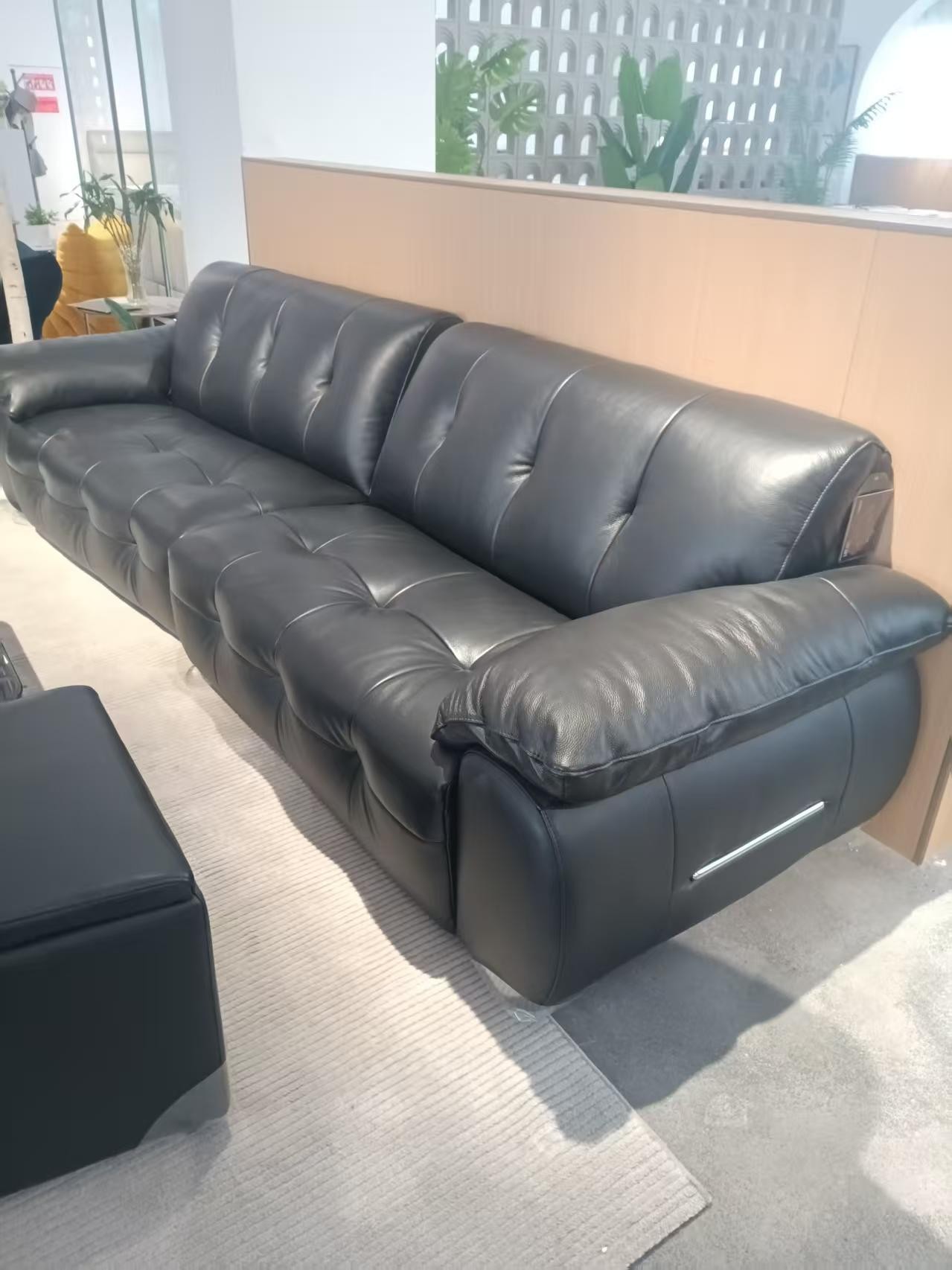 S74功能沙发简约三人位轻奢客厅意式沙发高级牛皮家用皮沙发