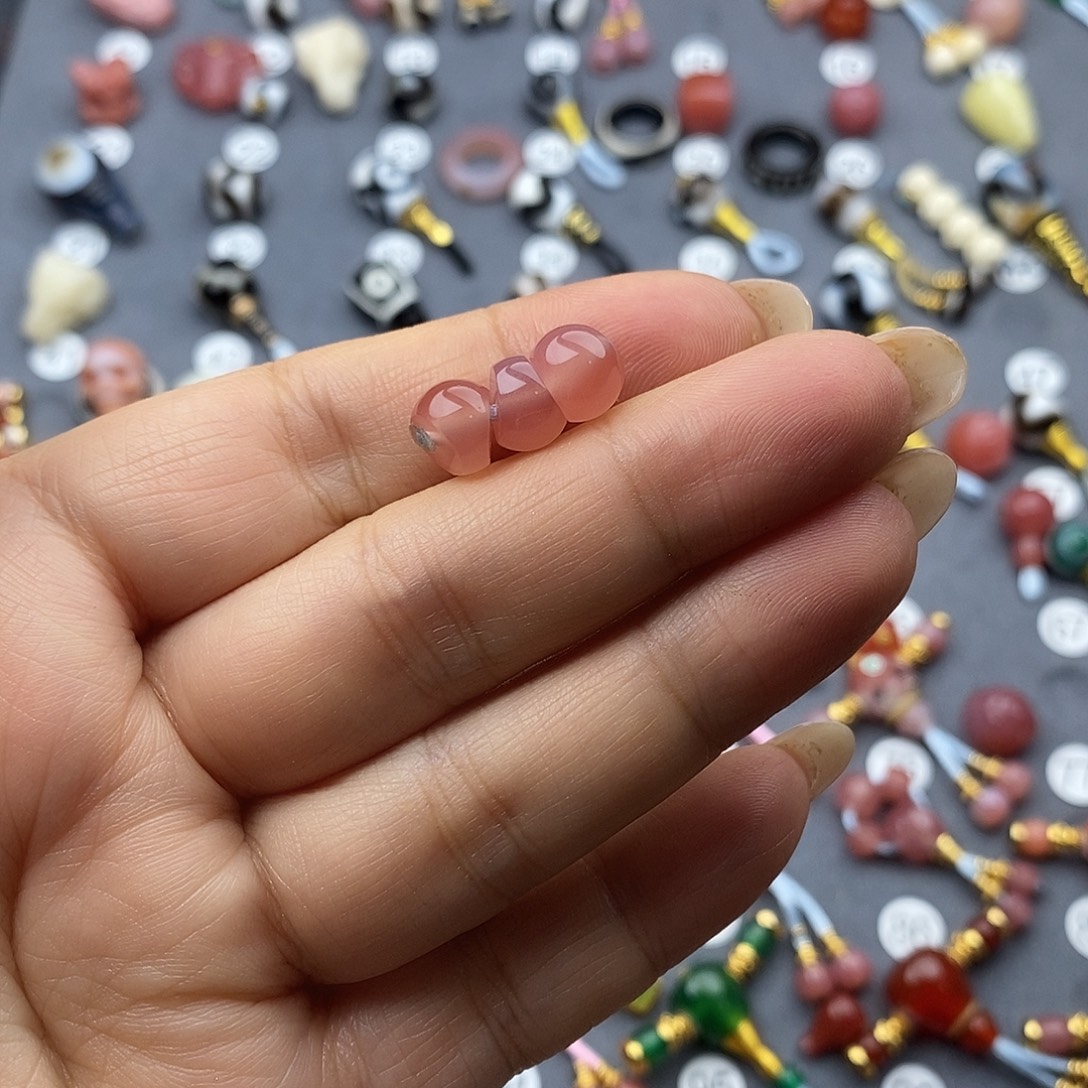 玛瑙/玉髓未镶嵌饰品