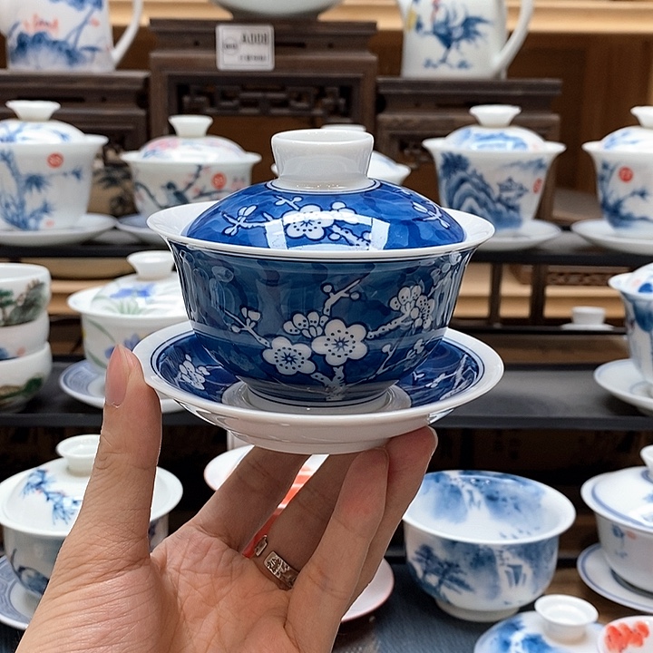 手绘冰梅150cc三才盖碗釉下彩微瑕福利款