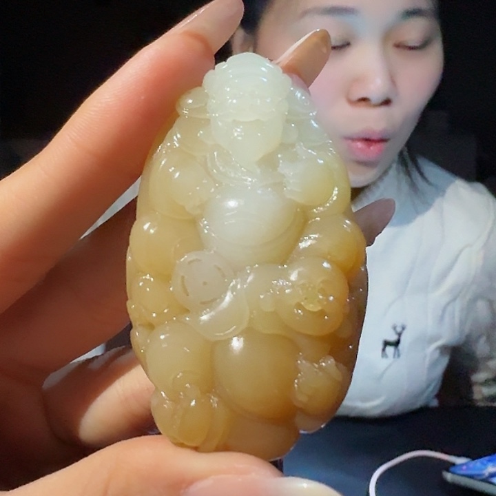 和田玉颈饰未镶嵌