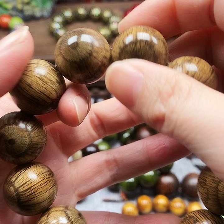 宏****藤类手串/手链买麻藤