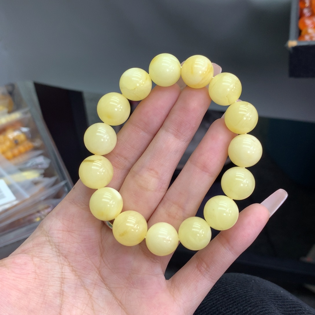 琥珀未镶嵌珠宝奇石13.7