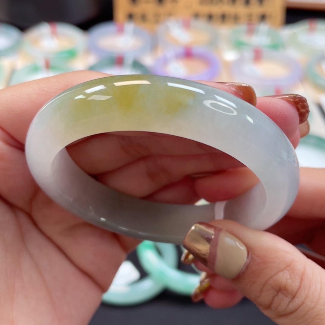 翡翠手镯未镶嵌54老坑种黄翡5号强推