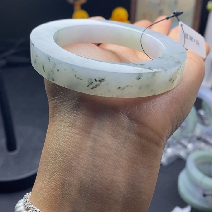 定制翡翠翡翠手镯未镶嵌